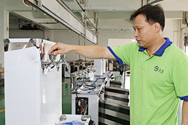 Drinking water has been upgraded, Ailon water dispenser has entered Sichuan Post and Telecommunications Vocational and Technical College!