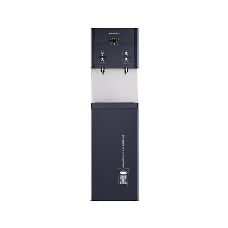 How can I ensure the water quality remains clean and sterile when using a hydrogen-rich water heater?